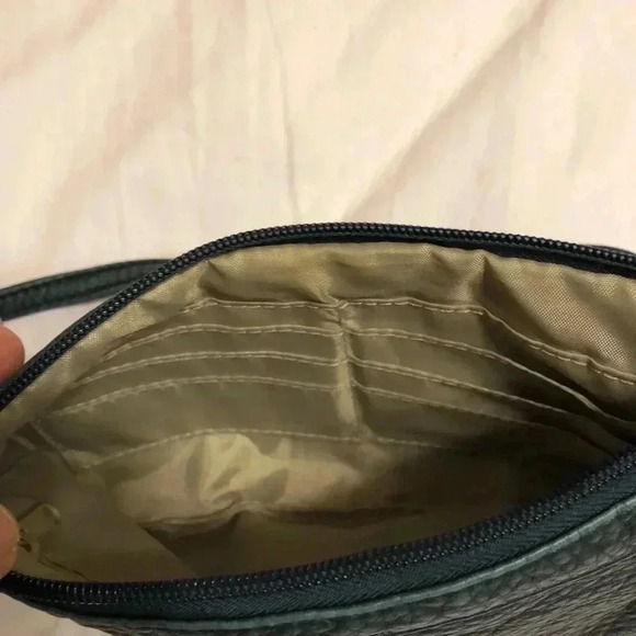 Timi & Leslie small handbag - Picture 7 of 8